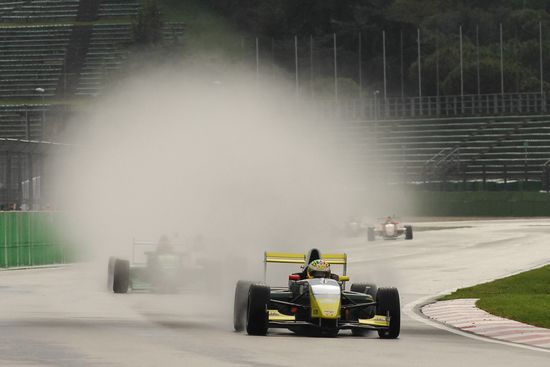 Doppietta TS Corse ad Imola nel campionato Formula 2000 Light