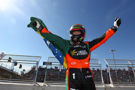 Adrian Quaife-Hobbs  vince il campionato AutoGp 2012