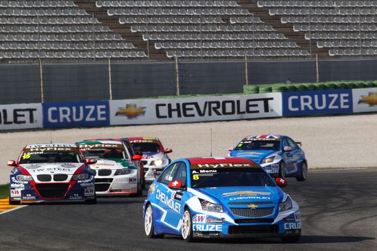 Mondiale Turismo WTCC altra doppietta Chevrolet a Valencia