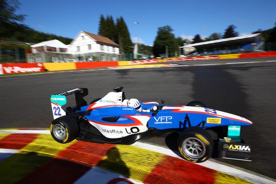 GP3 Series a Spa: Alex Fontana subito a punti