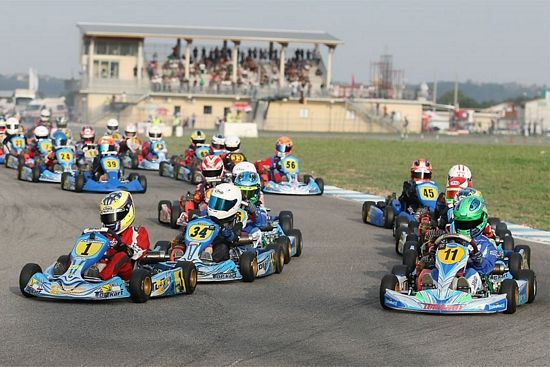 Oltre 100 iscritti al Trofeo Nazionale ACI-CSAI Karting di Viterbo del 9 novembre