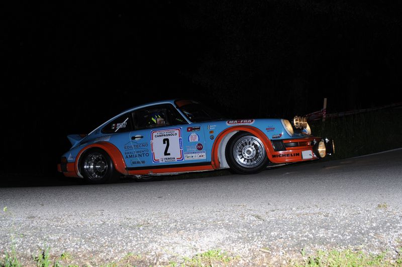 Da Zanche e Zivian Rally Autostorche Campagnolo  Porsche 911 SC gommata Michelin 