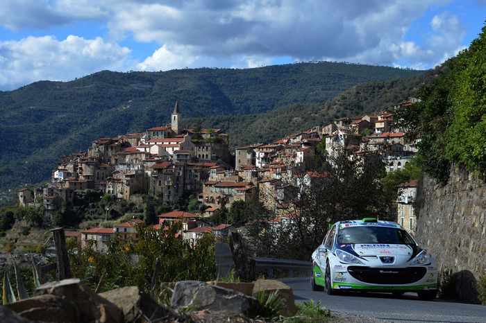 Basso-Dotta su Peugeot 207 S2000 Rallye di Sanremo
