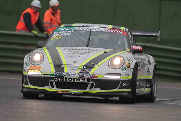 Antonelli Motorsport con due vetture ad Imola nel Targa Tricolore Porsche 