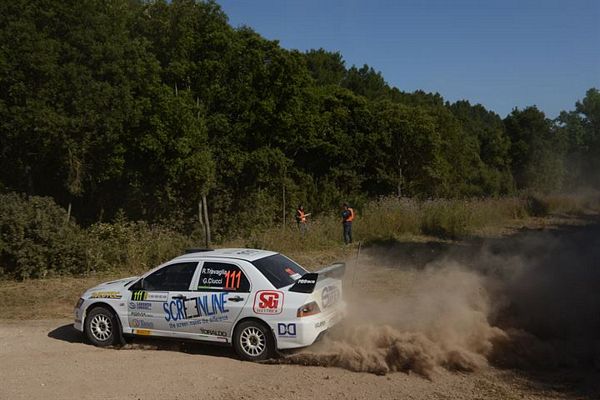 Travaglia e Ciucci al comando del Rally Italia Sardegna