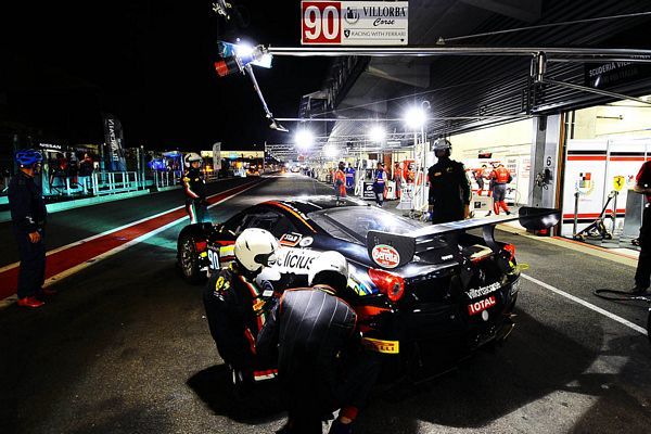 Villorba Ferrari 458_night at Spa