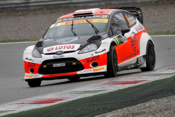 Robert Kubica accende il Monza rally show 