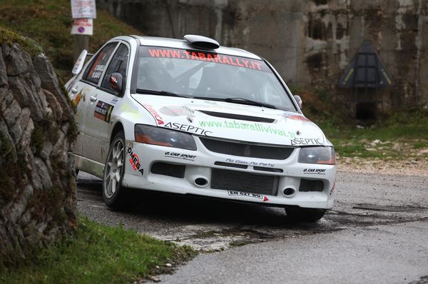Tabarelli-Gaio vincitori del Benacvs Rally 2014 su Mitsubishi Lancer EVO IX