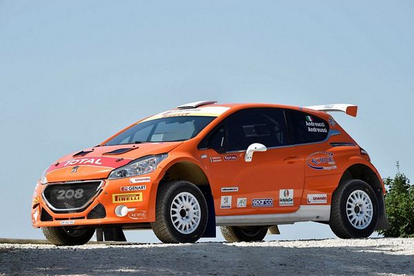 Rally San Marino "Orange Power" per Andreucci e la Peugeot 208 T16 R5