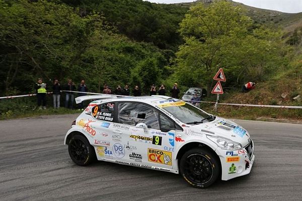 CST Sport con Riolo - Floris protagomiosta al Rally Elba