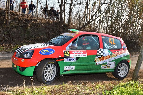 Rally Grappolo Gianesini Clio N3