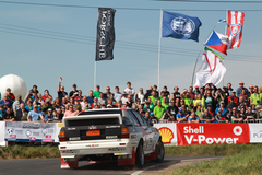 Winners Rally Team a caccia della storia allAlpi Orientali, illuminando la Lanterna