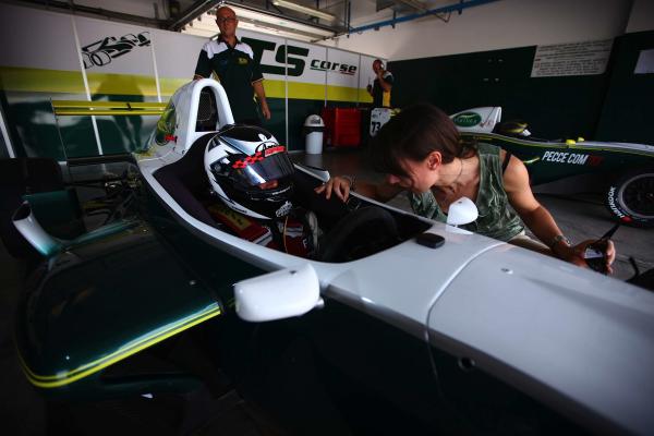 Kevin Gilardoni (GSK Grand Prix) centra a Misano la sua prima pole 2012