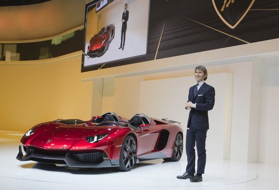 Lamborghini Aventador J in anteprima mondiale al Salone di Ginevra