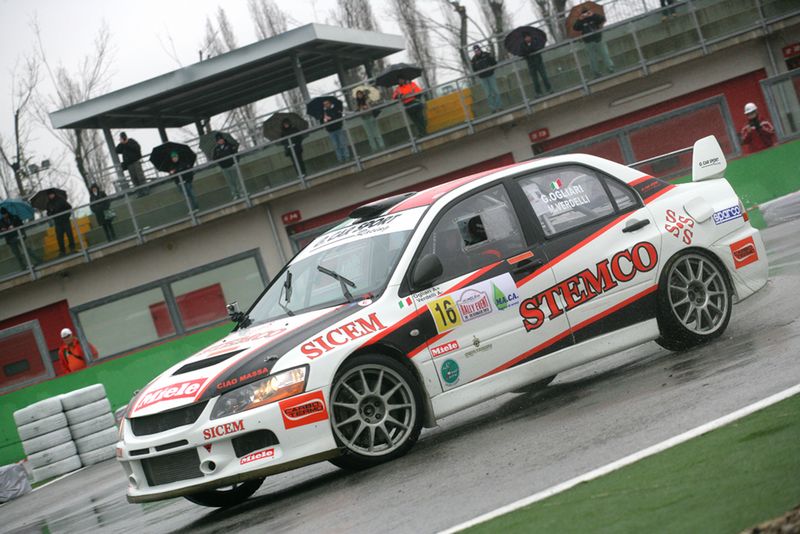 Giacomo Ogliari Mitsubishi Lancer Evo IX della GCar 