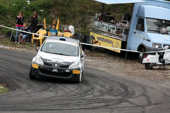 Ronde della Valsassina Luca Roggiani Roberto Ruggeri, su Clio della Rally Sport Evolution 