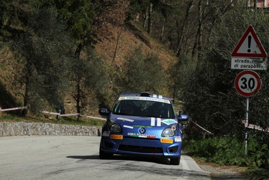 Al Rally Adriatico i Trofei Renault Clio R3 Produzione