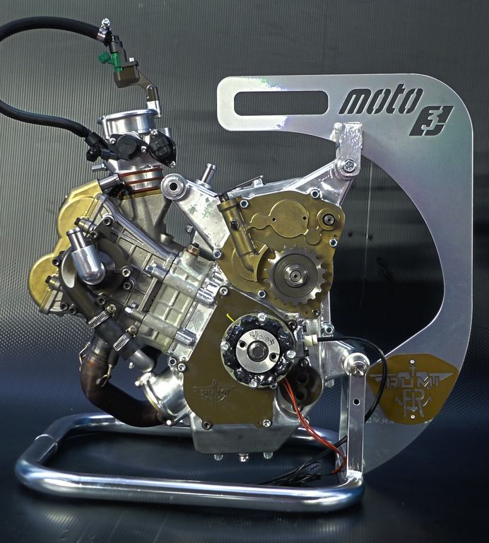 Motore Rumi Moto3 250cc. 4 tempi 51,47 CV a 13800 giri
