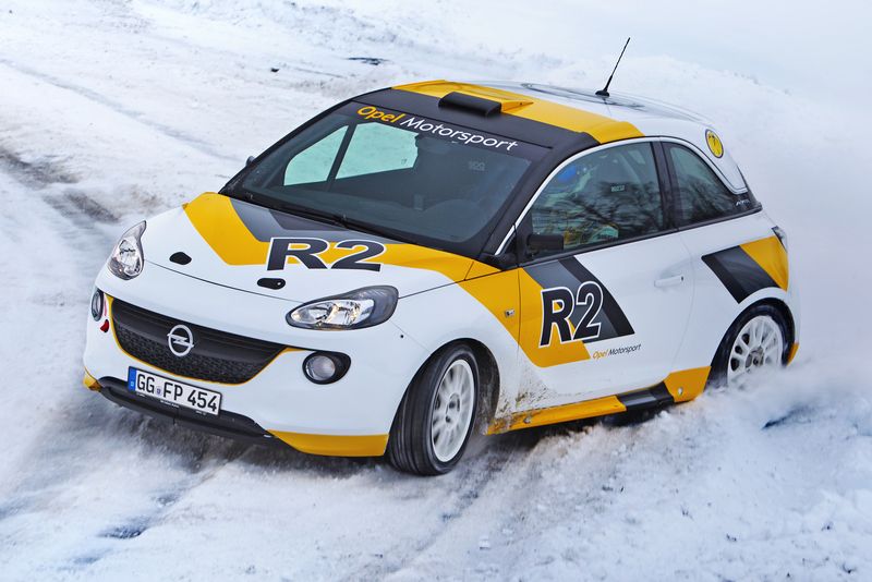La nuova Opel ADAM nel Rally Internazionale