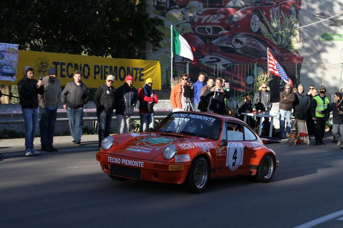 Riolo in testa alla Targa Historic Rally