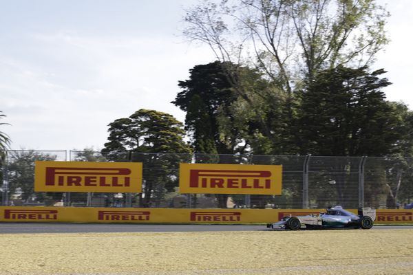Lewis Hamilton Mercedes Australia Pirelli