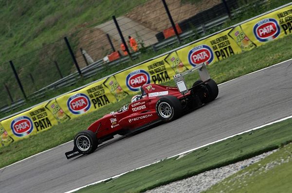  Formula 2 Italian Trophy Longhi e Perullo in prima fila a Franciacorta
