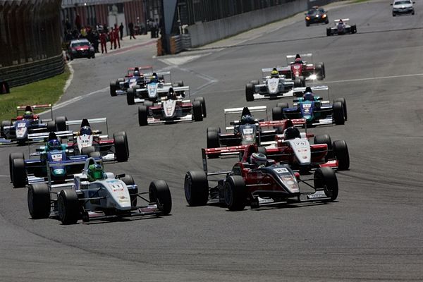 La quinta stagione di Formula Abarth scatta domani a Franciacorta