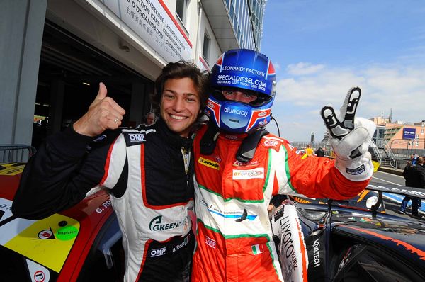 Rimonta e vittoria in classe GTS per Andrea Piccini al Nurburgring