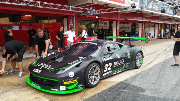 Giacomo Piccini secondo assoluto alla 24 ore di Barcellona sulla Ferrari 458 gt3 del team Kessel racing 