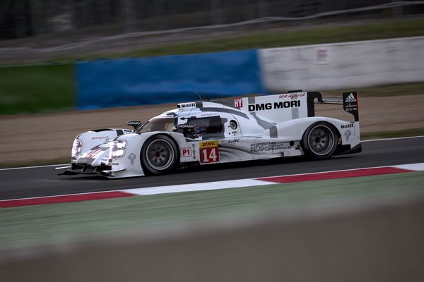 WEC Bahrain International Circuit  la Porsche domina nelle prime prove libere