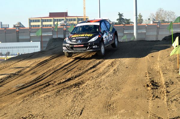 Casarano Rally Team: Al Motor Show Memmi perde ai quarti la sfida con Travaglia