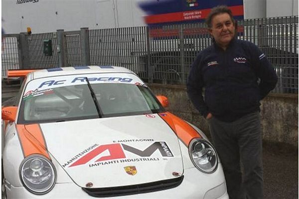 Antonio Caporale nelle cronoscalate con una Porsche 997 GT3