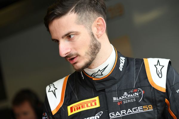 Un contatto compromette il debutto di Alex Fontana con McLaren GT