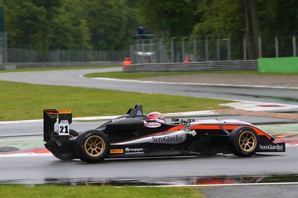 Alessandro Bracalente vince a Monza nel F2 Italian Trophy