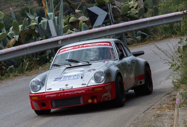 Da Zanche al via del Rally Alpi Orientali su Porsche