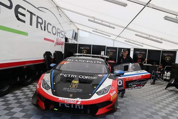 Petri Corse schiera una Lamborghini Huracan nella classe Super GT Cup