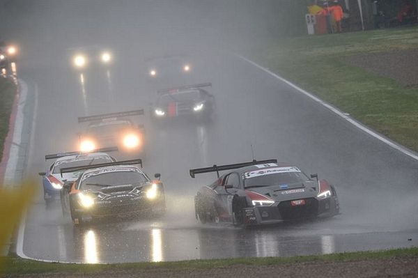 Le Audi R8 LMS trionfano a Imola in gara 2 con Mapelli Albuquerque