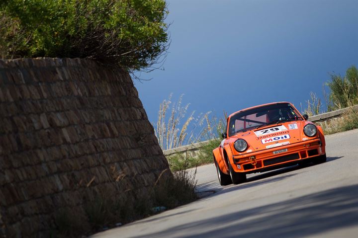 Natale Mannino su Porsche 911 SC si afferma alla Cefalù Gibilmanna