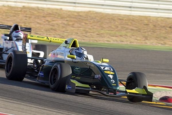 Peccenini non stop vola a Spa per la F.Renault NEC