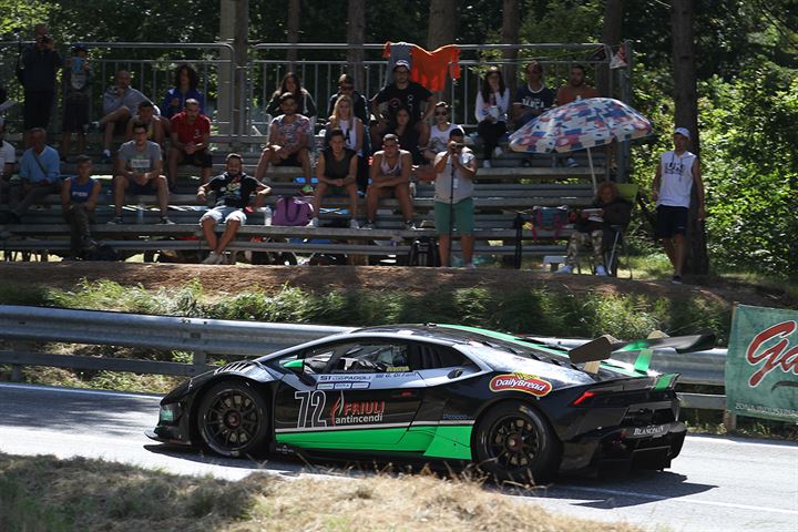 Gianni Di Fant a Pedavena con la Lamborghini Huracan