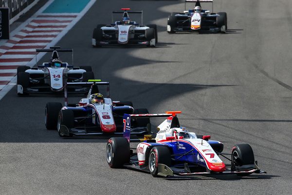 Trident GP3 Series, Abu Dhabi, Sprint Race report