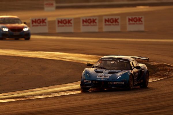 Hexathron Racing Systems sul podio alla 24 Ore di Dubai