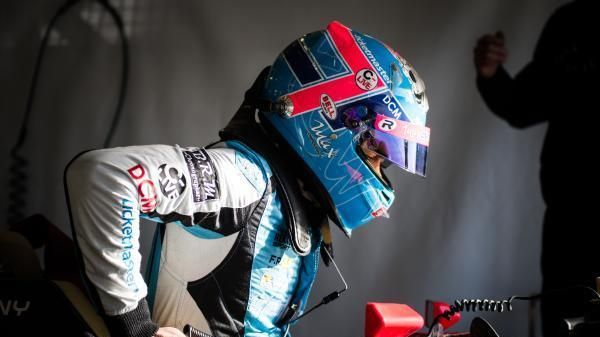 Max Defourny leader nelle prove del Nürburgring