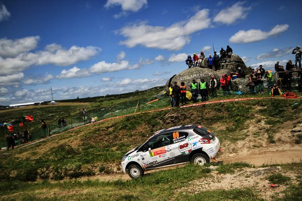 Rally del Portagallo: Enrico Brazzoli-Maurizio Barone ballano il fado per Winners Rally Team