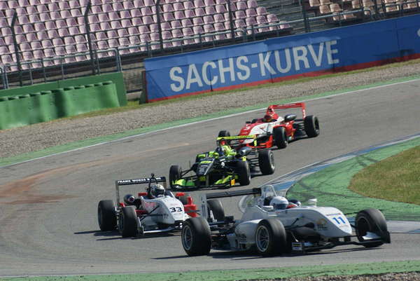 F2000 Italian Trophy: sfida infuocata al Red Bull Ring con 40 monoposto al via