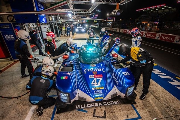 Cetilar Villorba Corse al lavoro per il warm-up a Le Mans