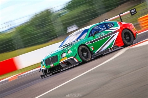 La Bentley approda nel Campionato Italiano Gran Turismo