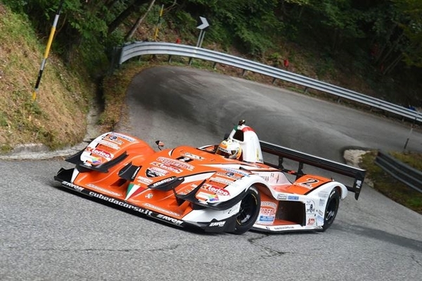 Cubeda quarto nella prima al Trofeo Scarfiotti su Osella Fa30