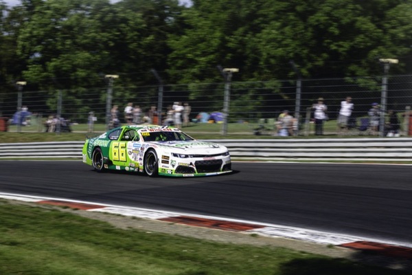 Soerensen si incorona Principe di Brands Hatch